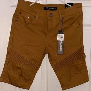 Road Narrows Men's Tan Jean Shorts
